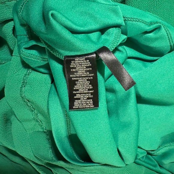 Jessica Simpson Bow-Back Flutter-Sleeve Dress in size 4 - Picture 10 of 10